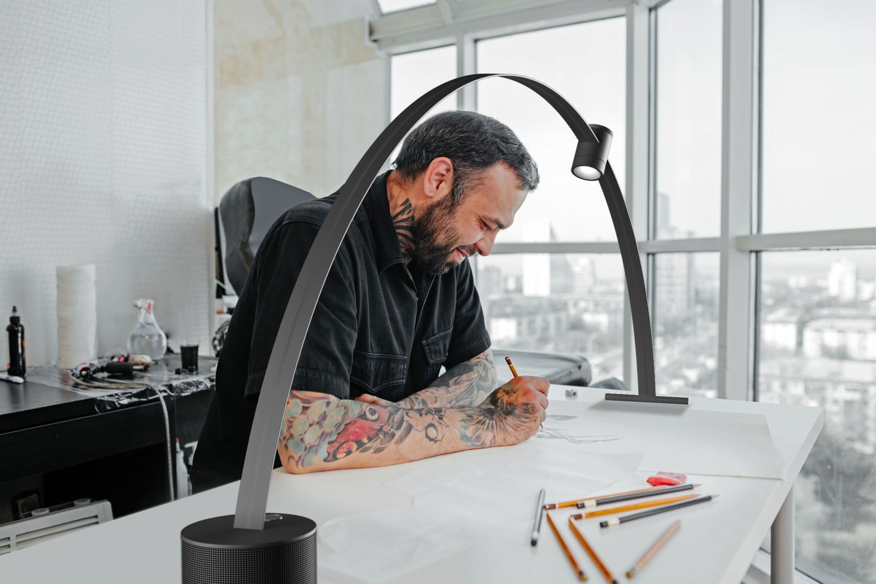 Регулируемая светодиодная настольная лампа Concepticon ELIO ARCH-00072161 - Вид №3