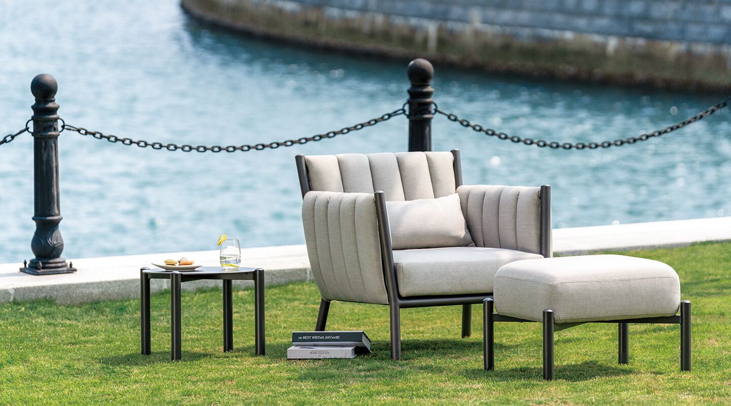 Тканевое садовое кресло с подлокотниками VINEKO Morris ARCH-00014400