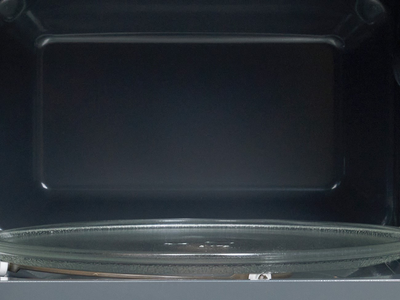 9135322 Микроволновая печь Oasis MW-70UW черный STDN-0106787 - Вид №4