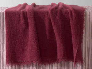 Однотонный плед из альпаки