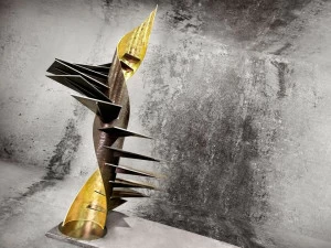 Officine Sandrini Винтовая винтовая лестница из железа