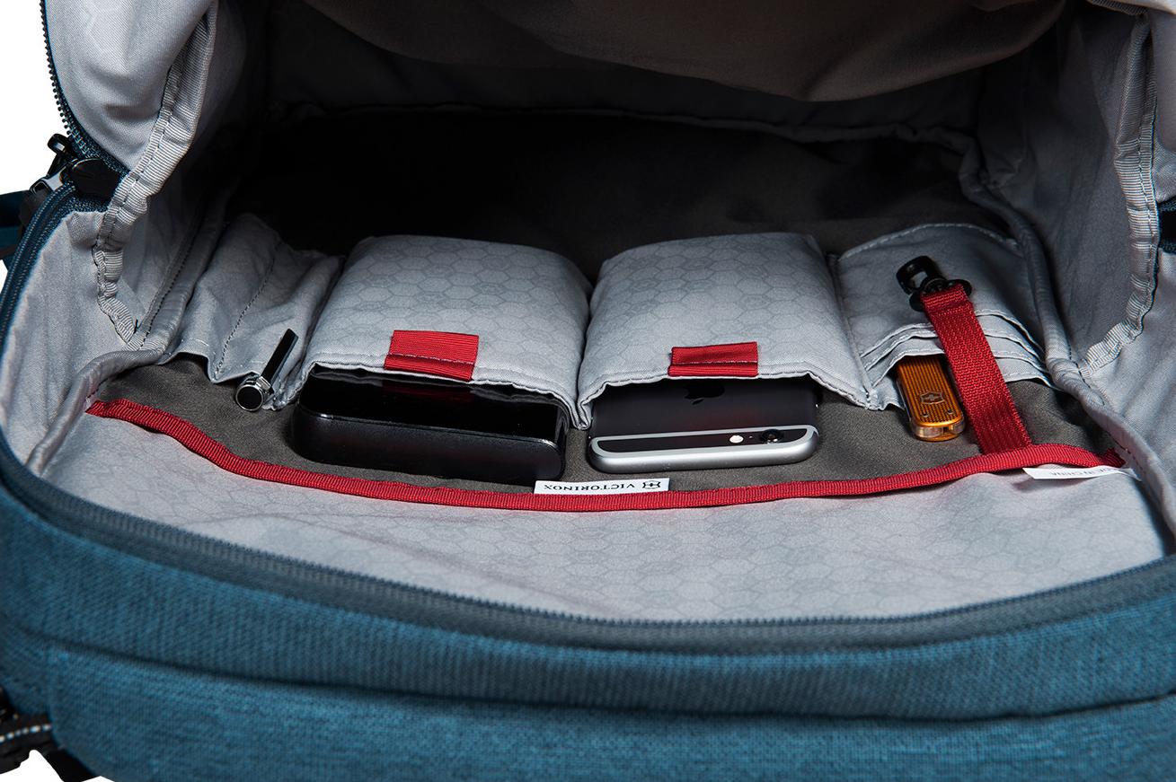 602143 Рюкзак Deluxe Laptop Backpack 15" Victorinox Altmont Classic  - Вид №4