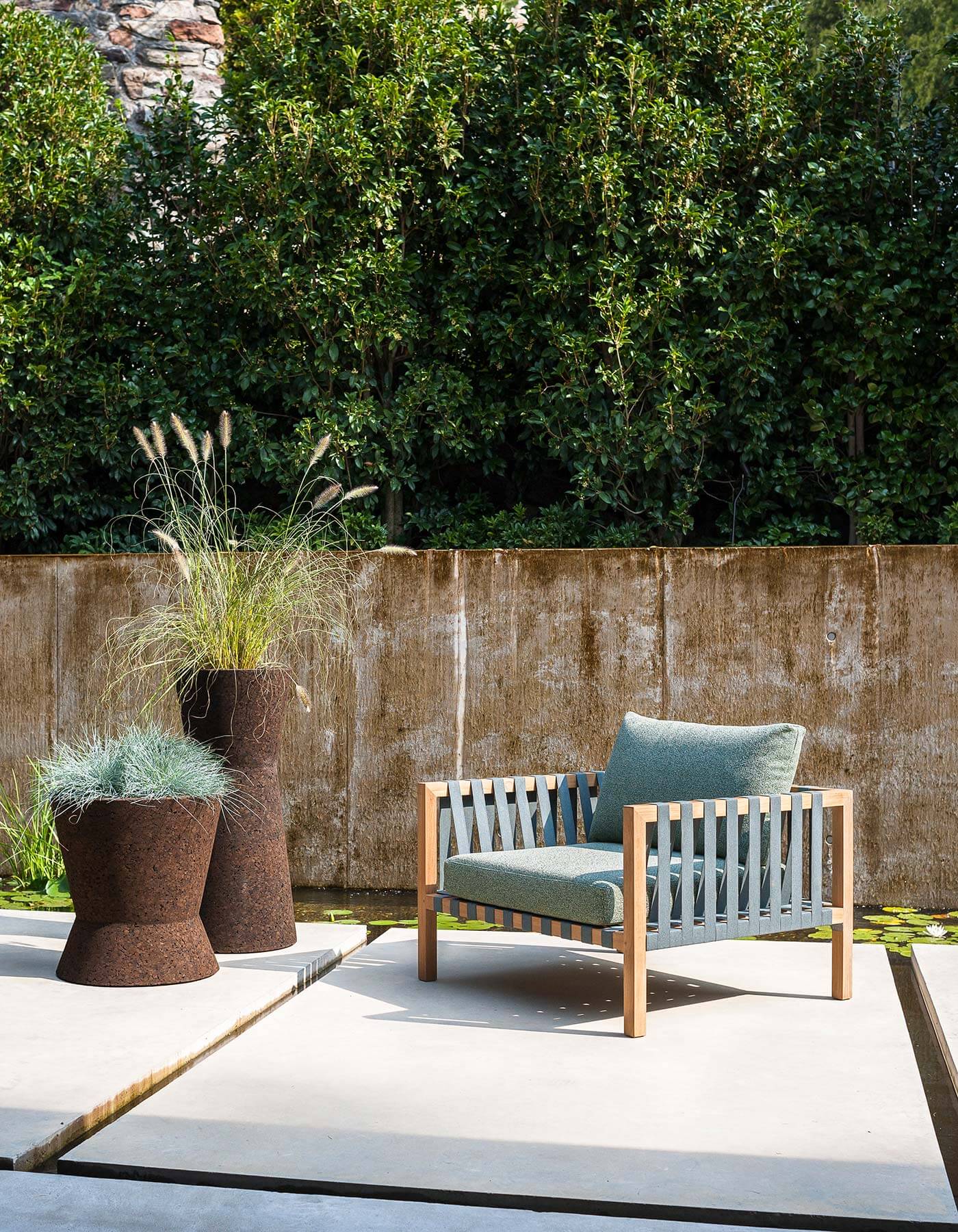 Садовое кресло из тикового дерева с подлокотниками RODA ARCH-00033159 - Вид №1