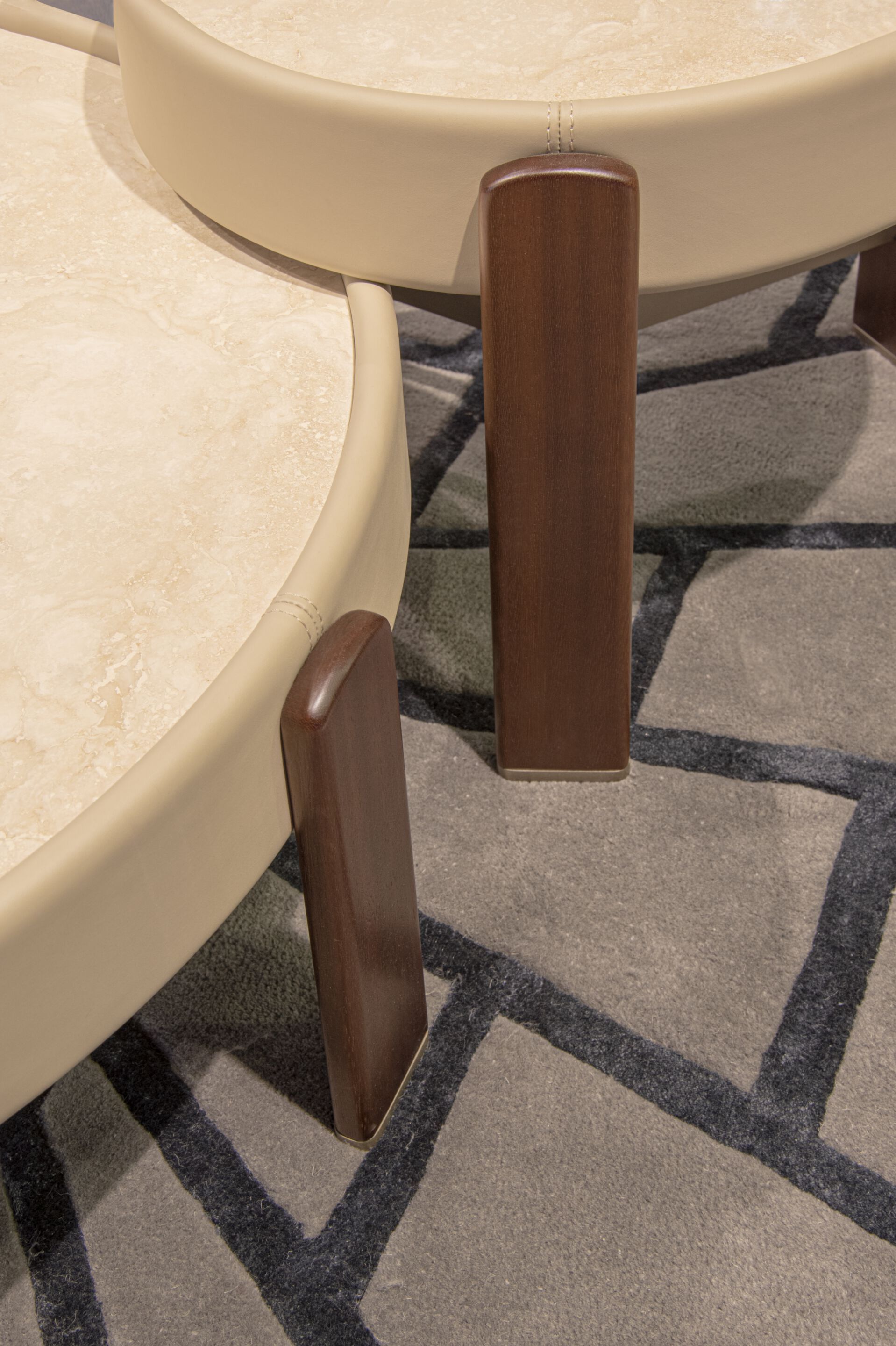 Мраморный низкий круглый журнальный столик Formitalia KEAN ARCH-00044657 - Вид №7