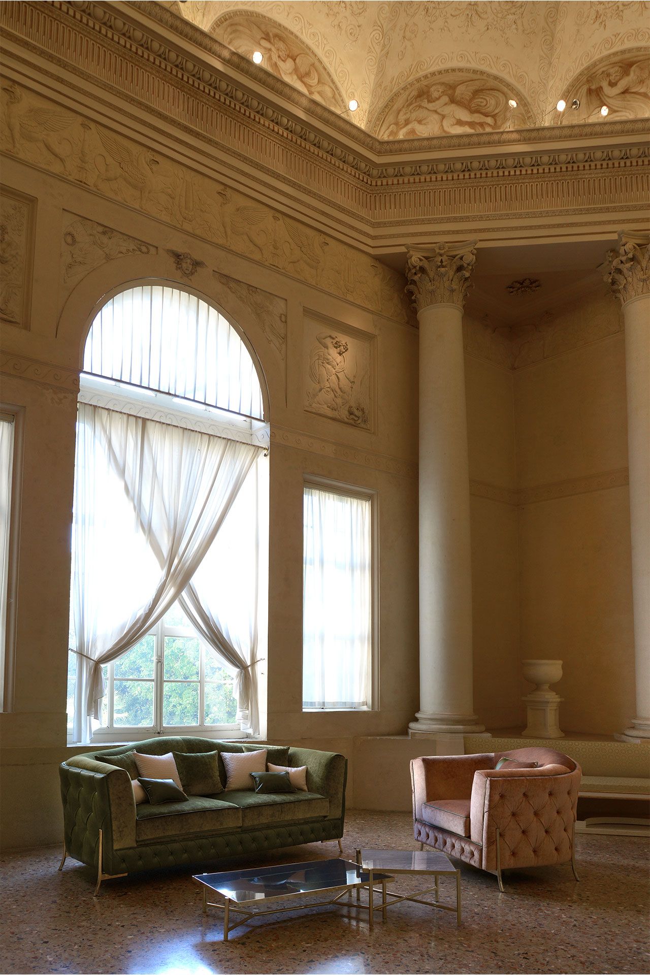 Диван-кровать capitonné с огнестойкой обивкой Domingo Salotti Nefele ARCH-00111465 - Вид №5