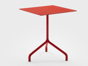 Стол с металлическим откидным верхом для контракта