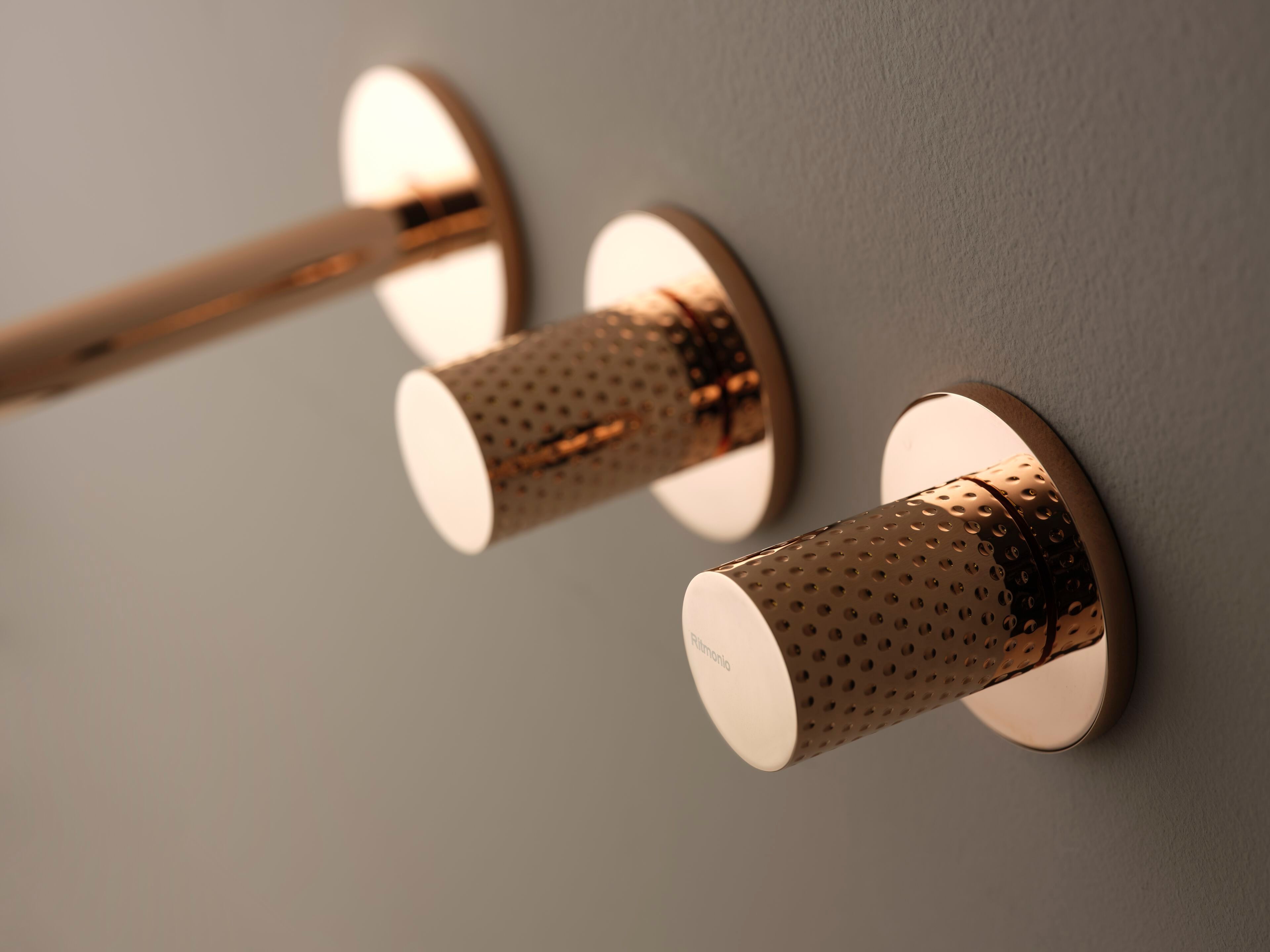 Настенный смеситель для раковины Ritmonio диаметр 35 отпечатков пальцев ARCH-00150689 - Вид №1