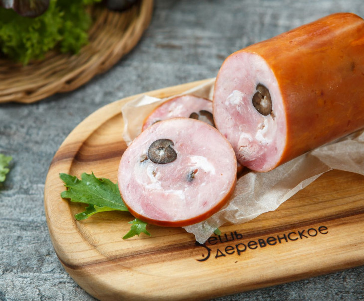 7374 Ветчина "Деревенская" из цельного свиного окорока с маслинами Вкусляндия  - Вид №1