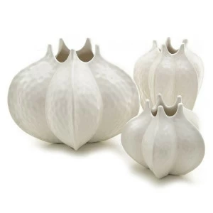 Ваза белая керамическая "Бутон D" UNICO - 255423 Белый