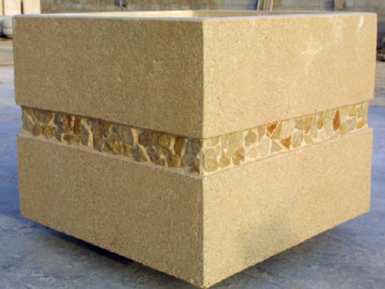 Реконструированный каменный квадратный низкий плантатор Viscio Urban Design FRAME 100 ARCH-00041325