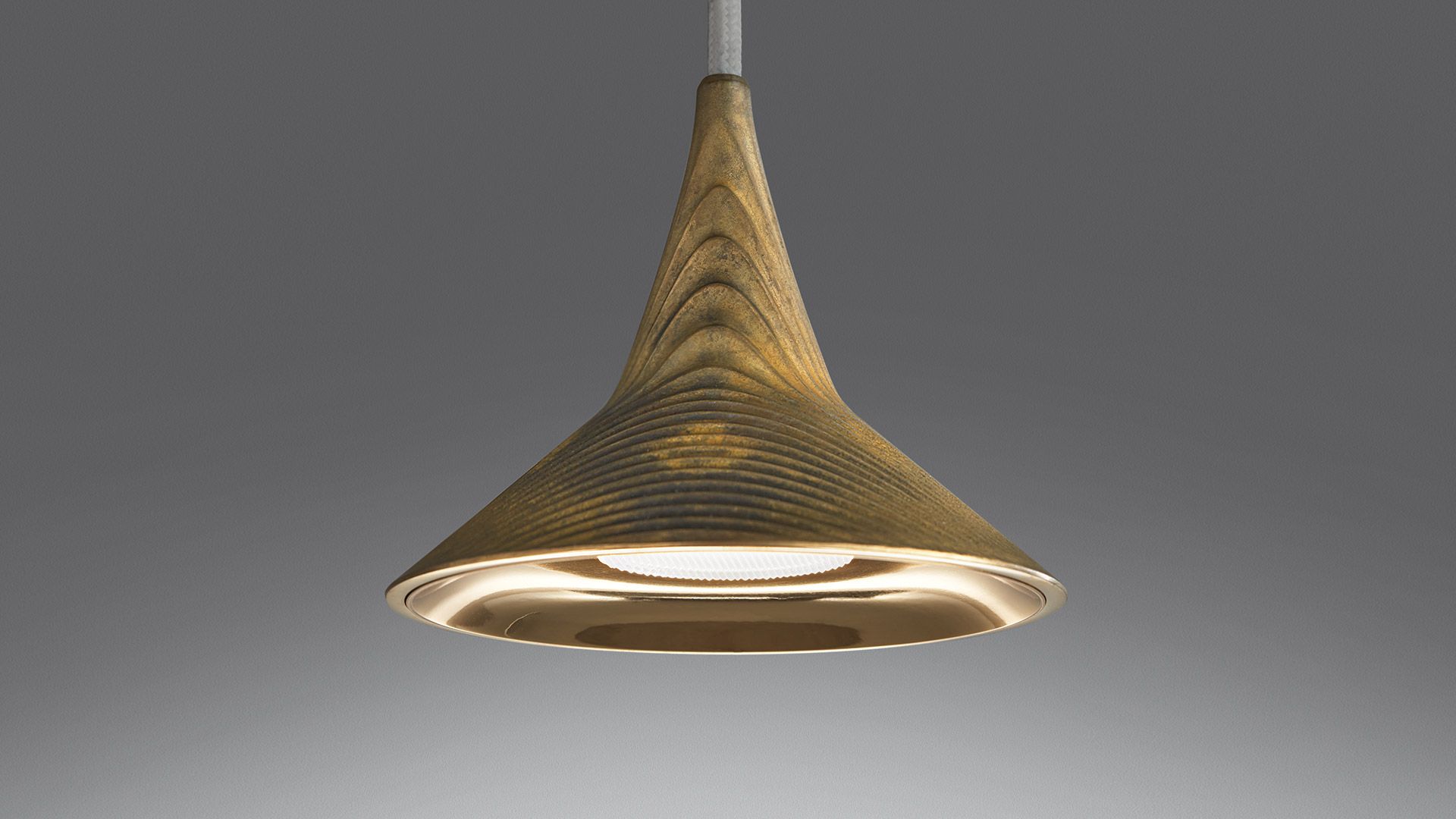 Регулируемая латунная светодиодная подвесная лампа Artemide Unterlinden ARCH-00108949 - Вид №2