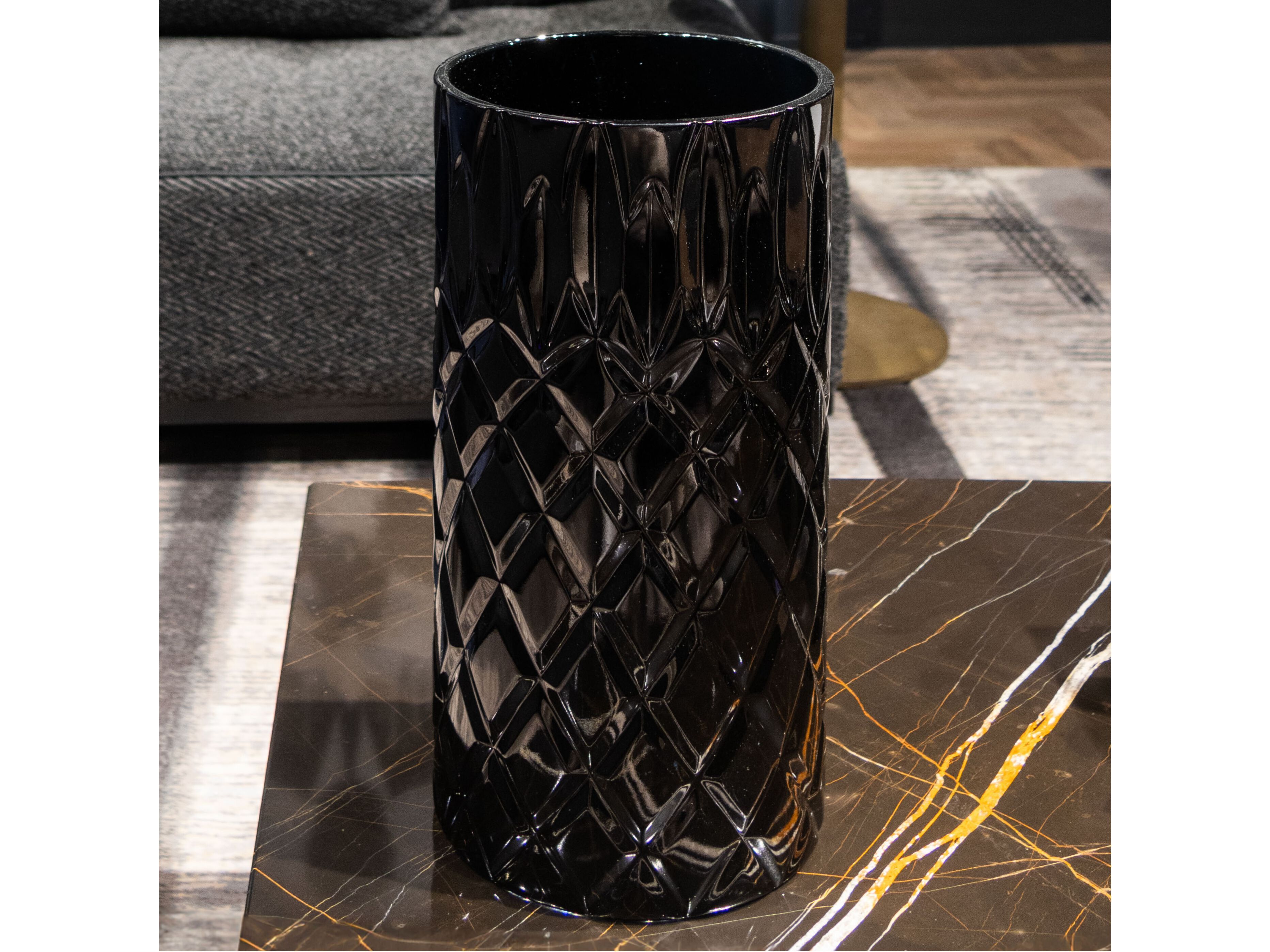 Круглая ваза ручной работы из выдувного хрусталя Formitalia DIDI Collection ARCH-00121232