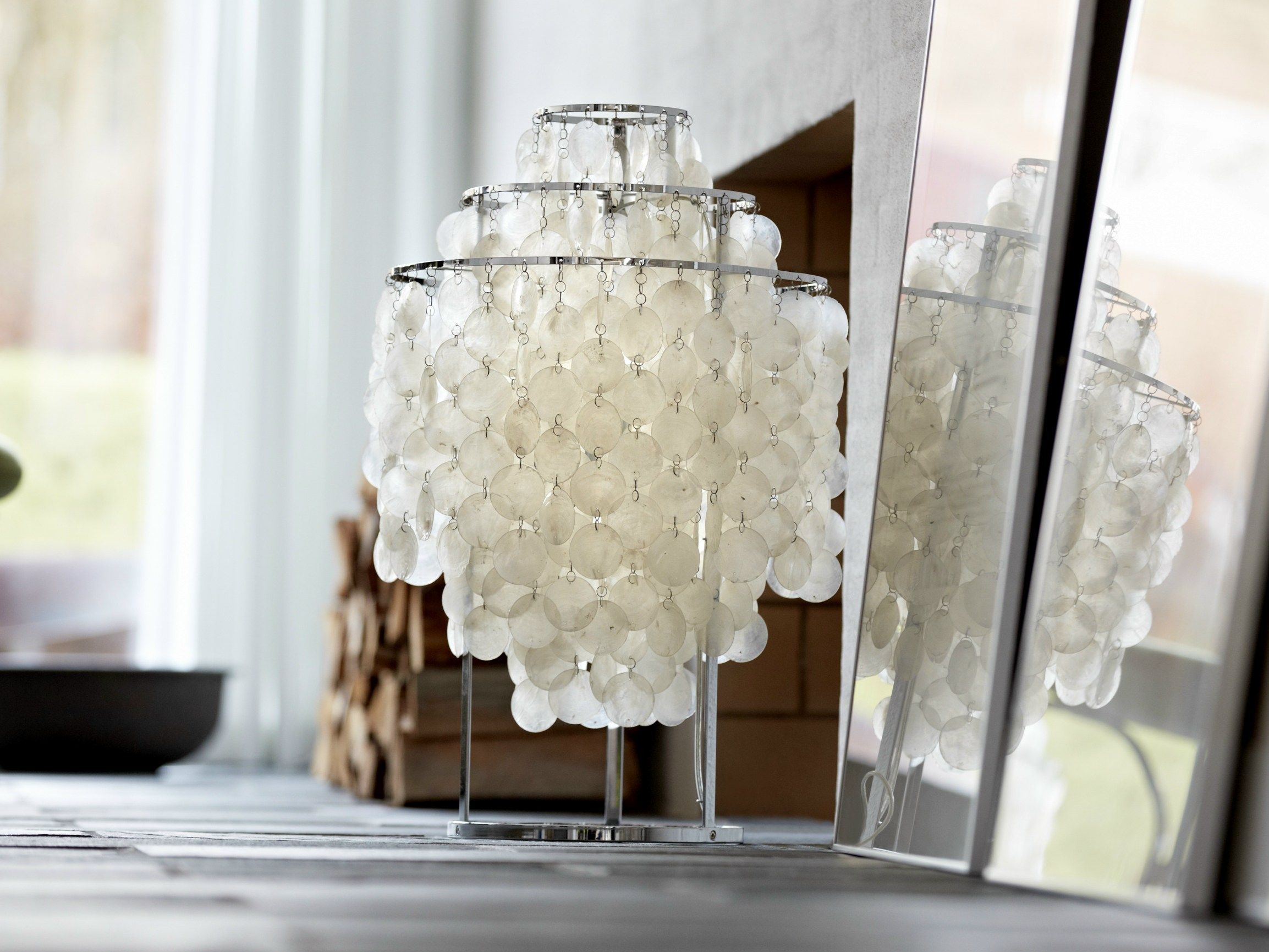 Настольная лампа из перламутра VERPAN Fun Mother of Pearl ARCH-00144929 - Вид №1