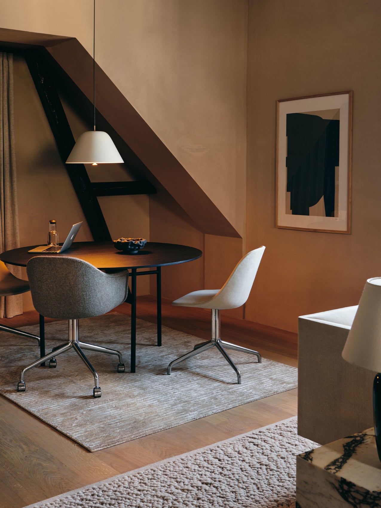 5709262026203 Обеденный стол Snaregade, круглый LuceLight  - Вид №6