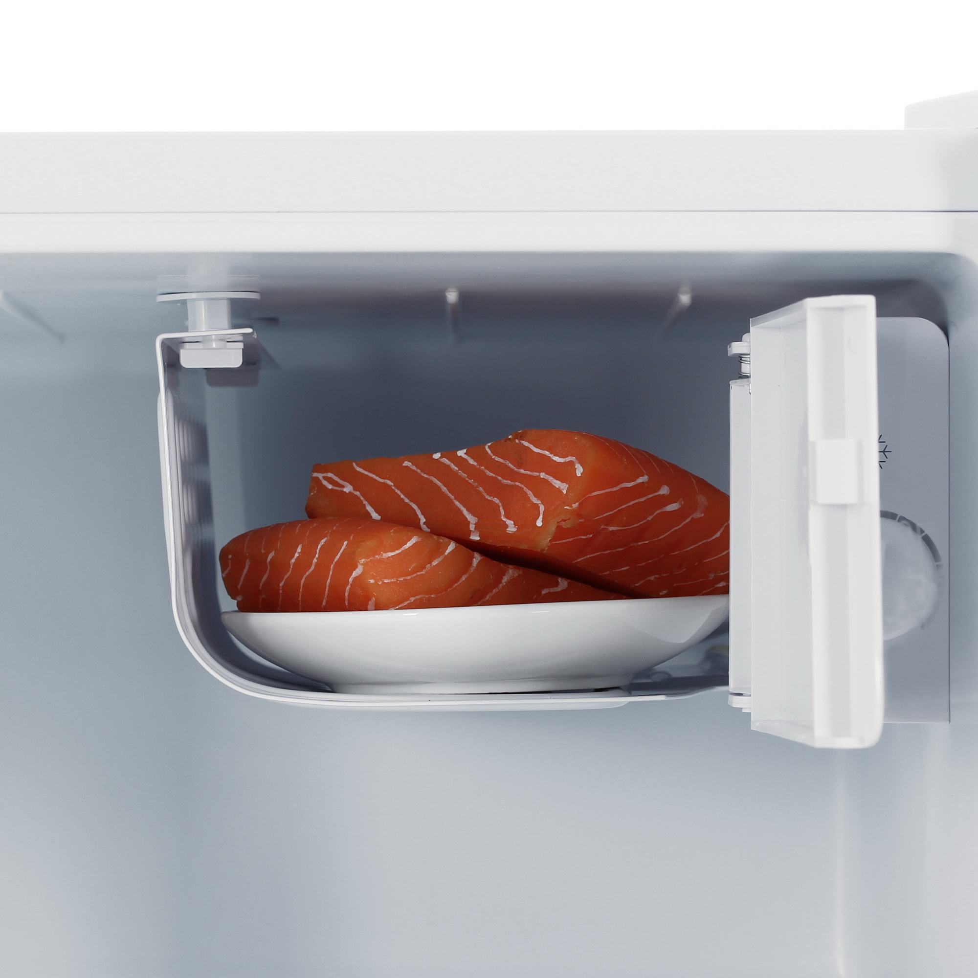 9078058 Холодильник компактный   Oursson RF0480/WH белый STDN-0112283 - Вид №6