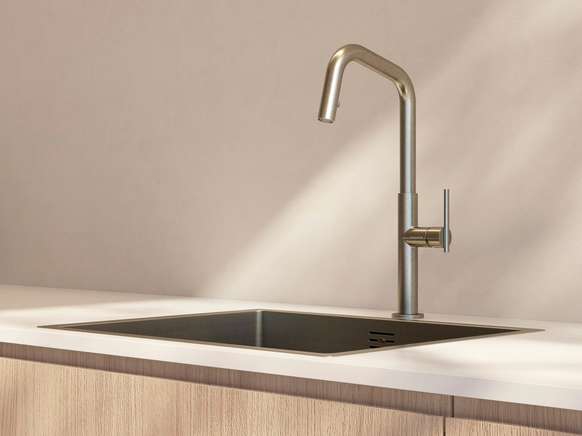 Однорычажный смеситель для кухни с поворотным изливом GUGLIELMI RUBINETTERIE Траверс ARCH-00136640 - Вид №1