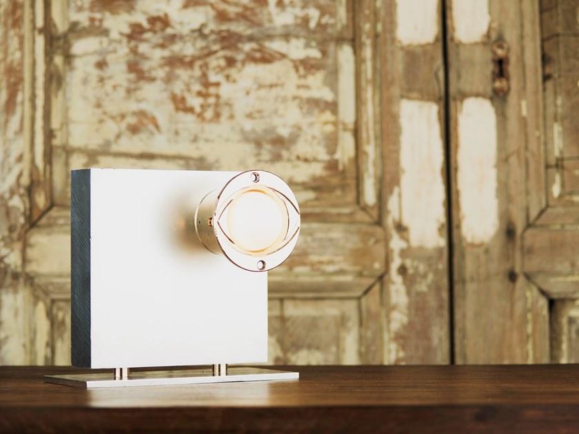 Pascal & Philippe Настольная лампа с отраженным светом из алюминия Pezzi unici sun-id-1358403 - Вид №1