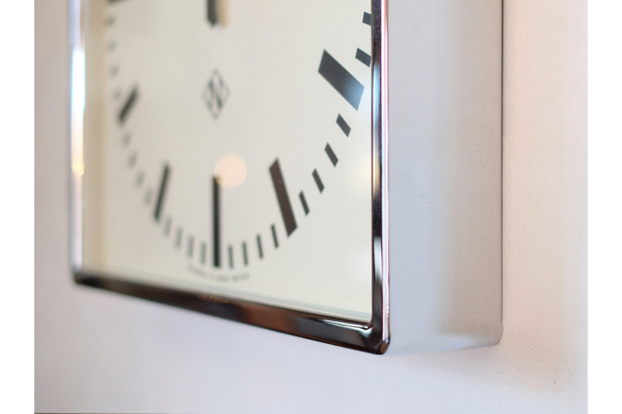 Настенные часы Underpass, 45х45х7 см, хром Newgate UND72CH - Вид №3
