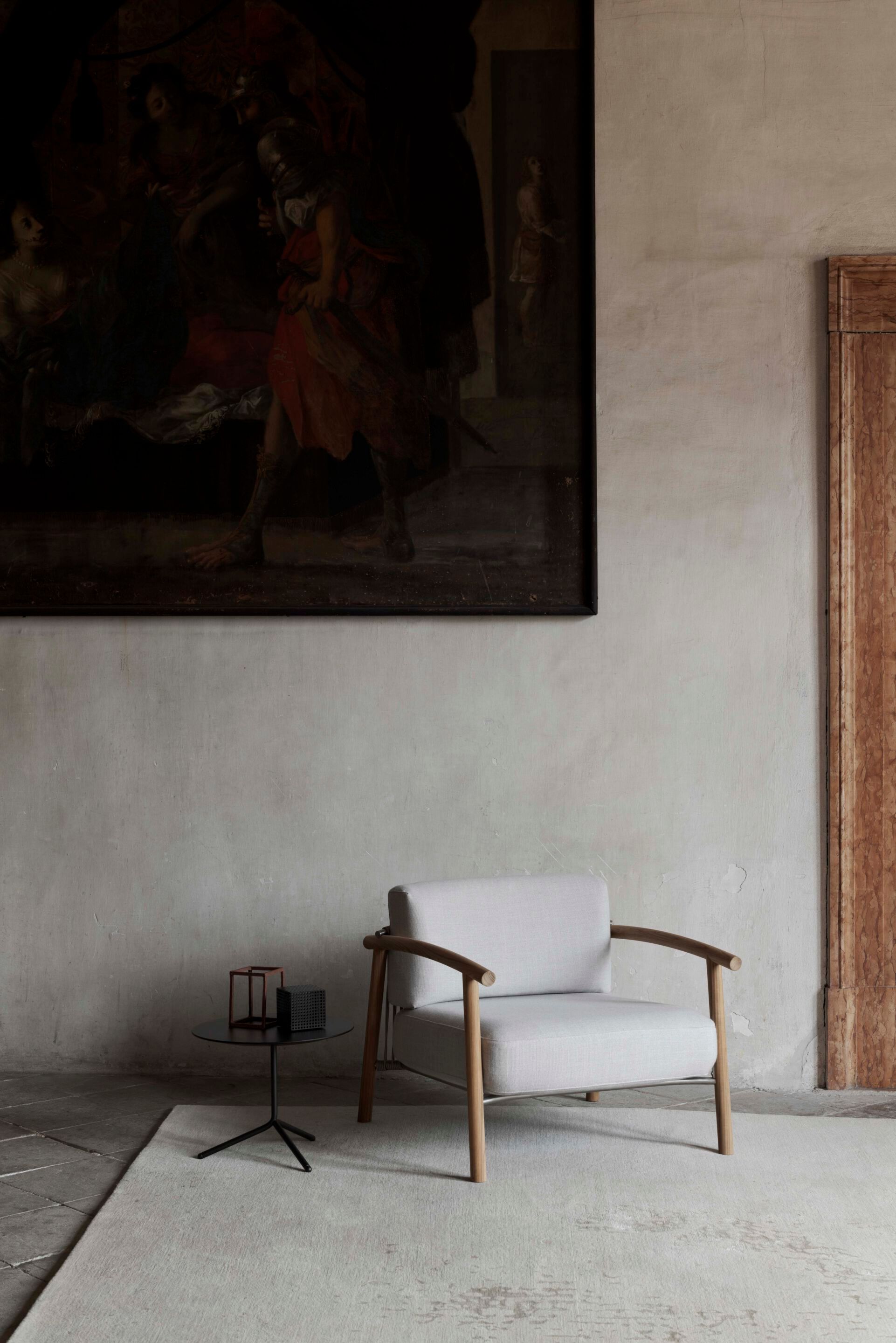 Тканевое кресло с подлокотниками Living Divani Касуми ARCH-00123849 - Вид №1