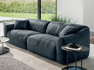 Кожаный диван