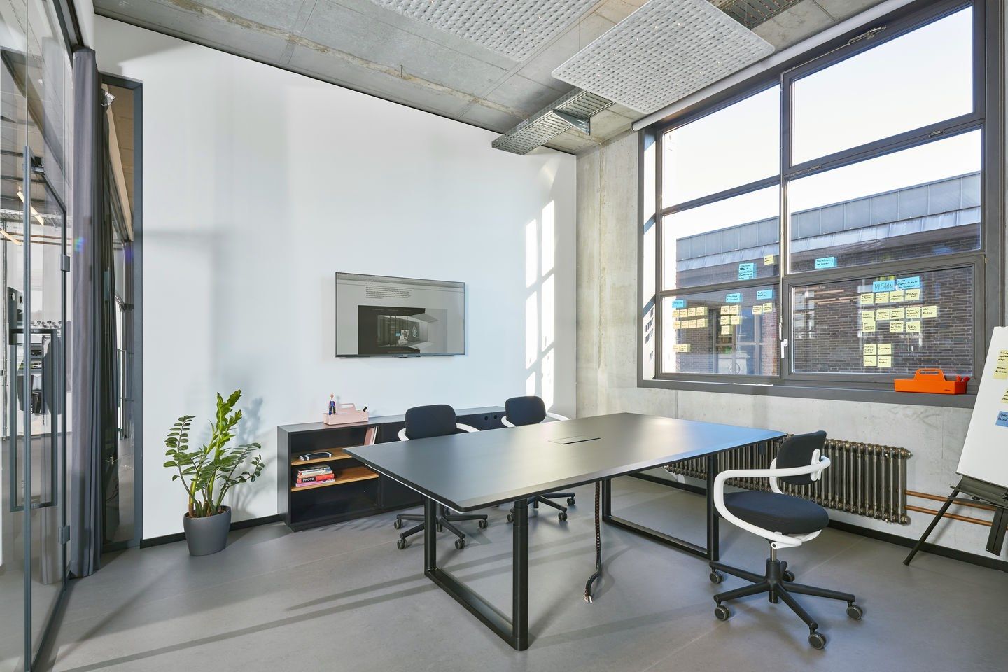 Стул из ткани VITRA Eames Aluminium Group ARCH-00115727 - Вид №39