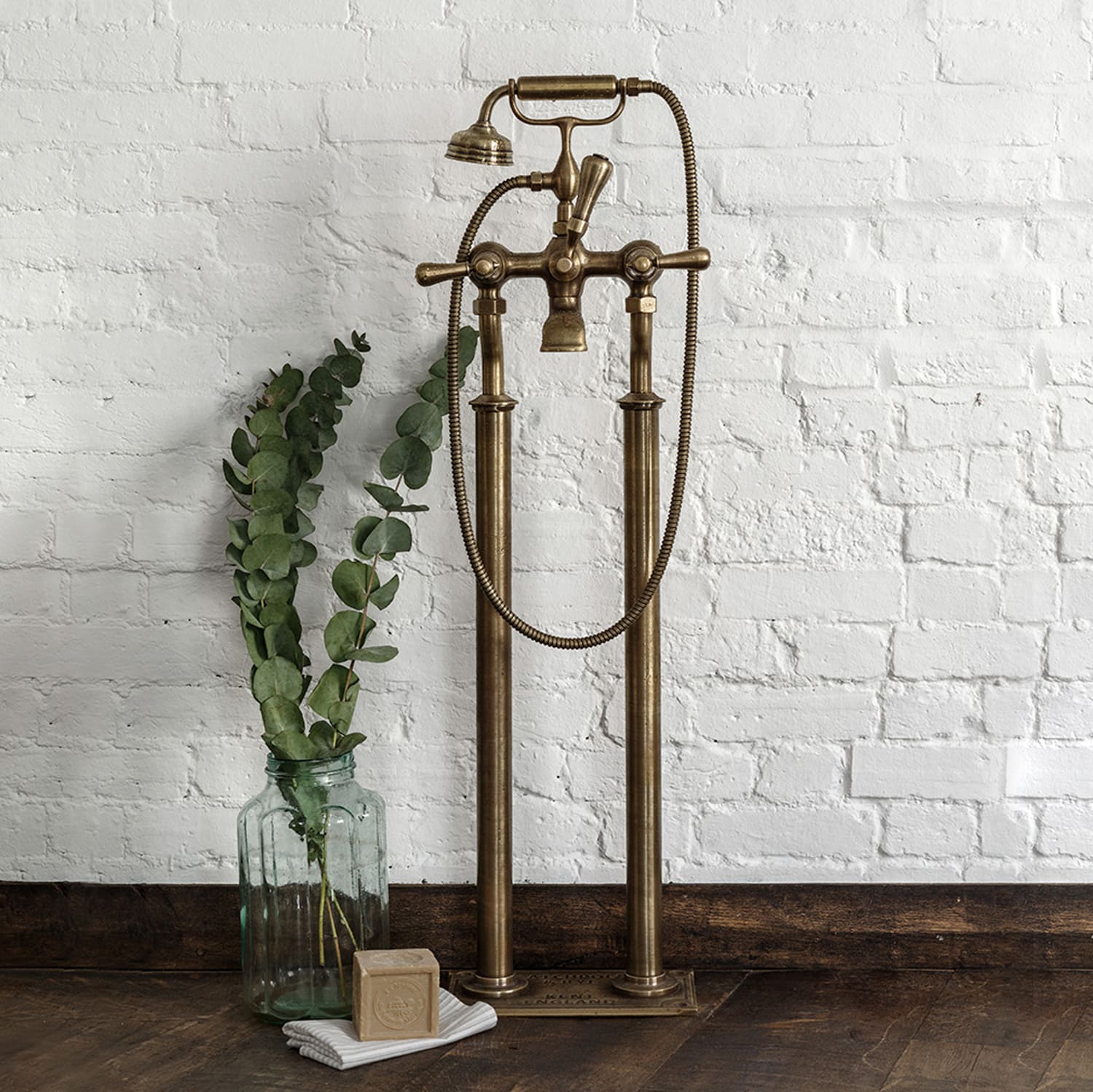 Bath Taps краны The Bathtub Shower Mixer on Standpipes Catchpoleandrye  - Вид №1