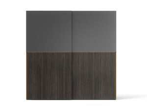 Шкаф с раздвижными дверями