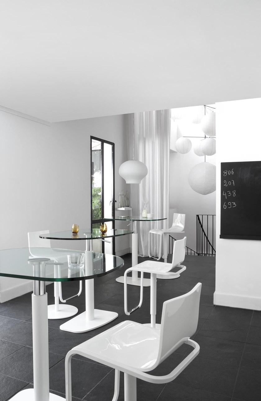 Ligne Roset Регулируемый по высоте стол из стали и стекла  19980000-19980002  - Вид №2