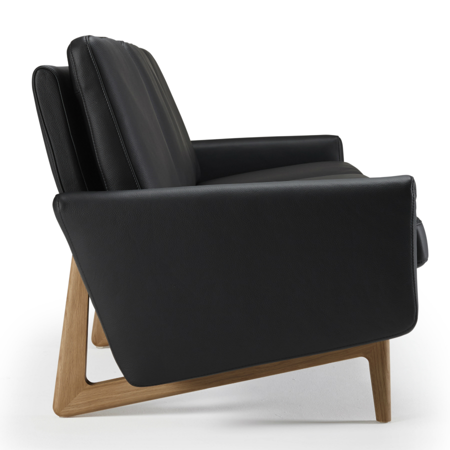 Диван трехместный Egsmark с мягкими подлокотниками, лакированный дуб, черный Kragelund 20003202800 - Вид №4