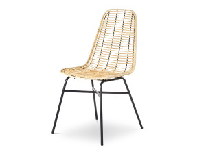 Стул из ротанга