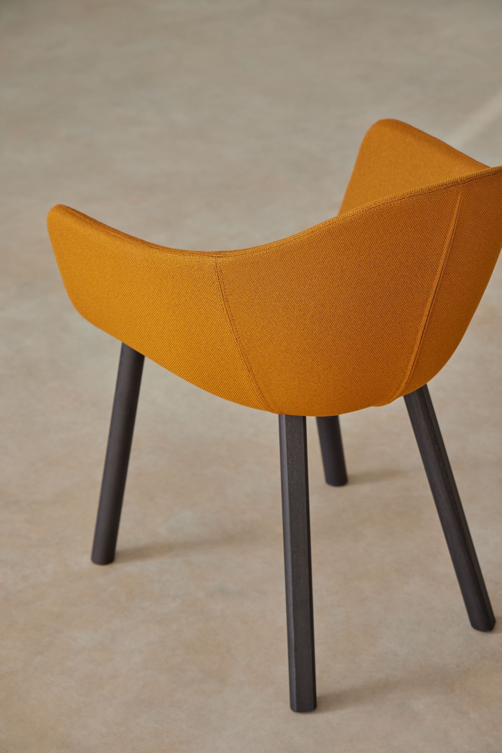 Тканевый стул с подлокотниками Blasco&Vila Nomad ARCH-00014695 - Вид №6