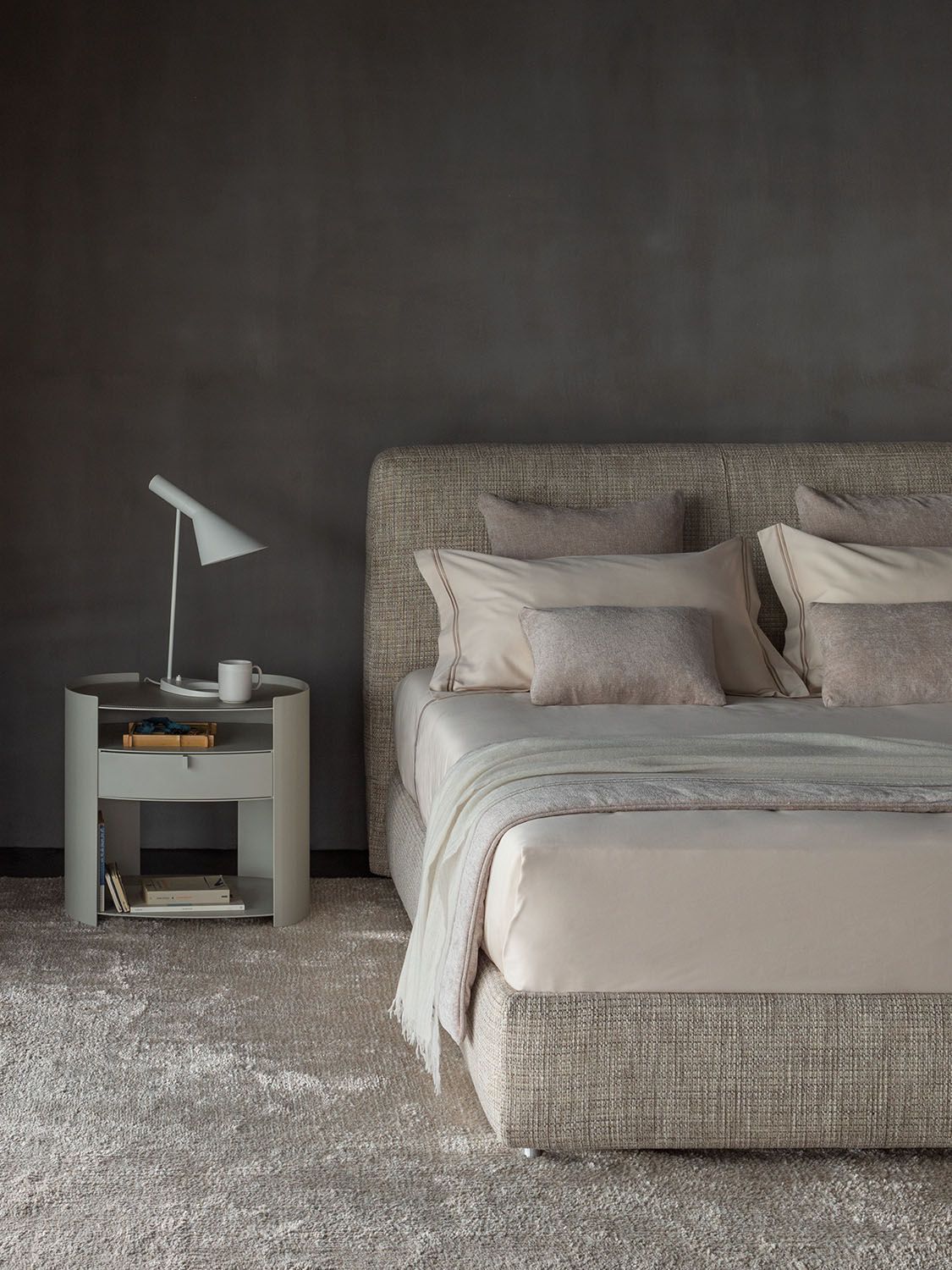 Мягкая двуспальная кровать Flou Myplace ARCH-00032710 - Вид №4