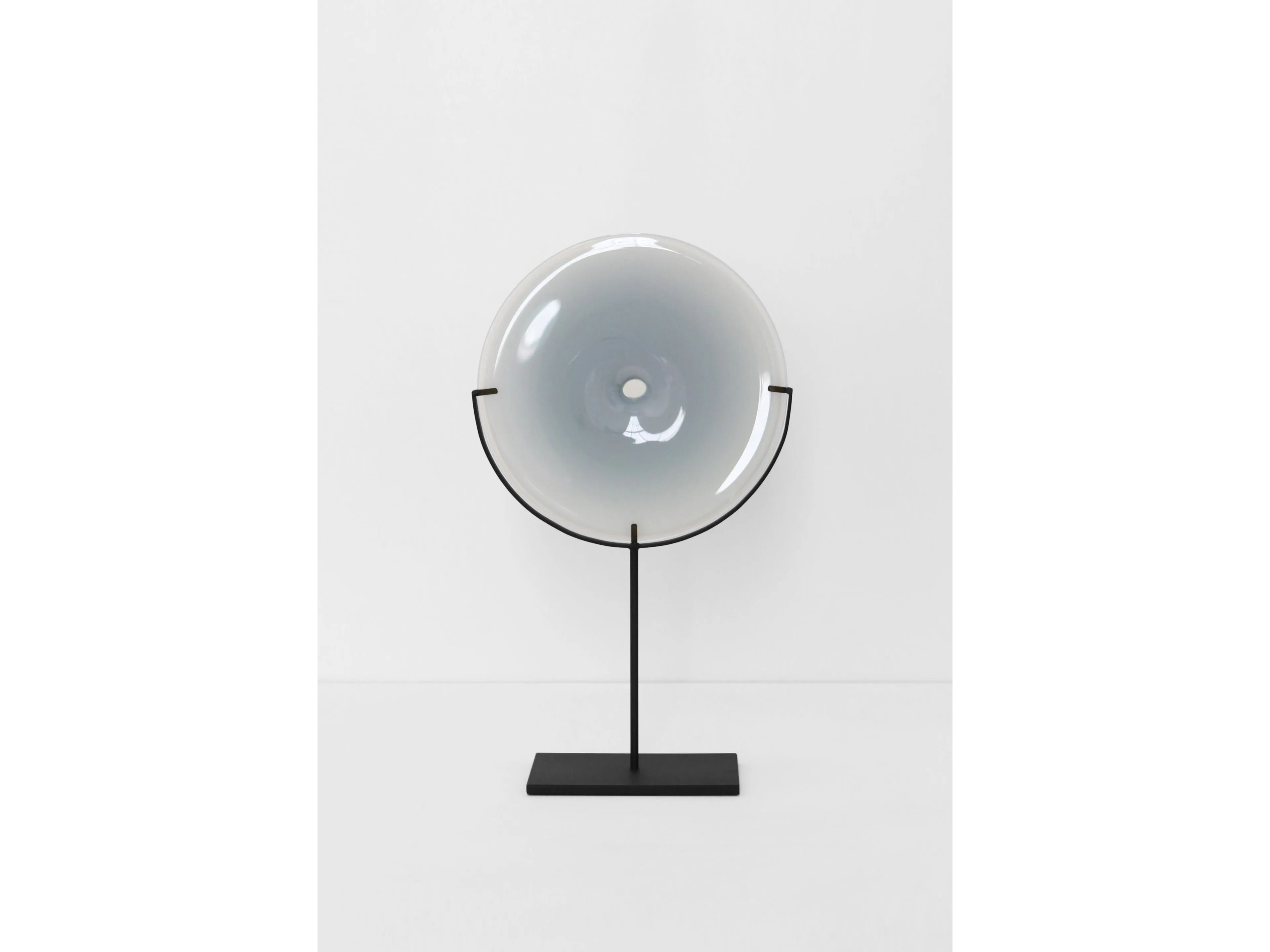 Скульптура из дутого стекла SkLO бассейн ARCH-00004160 - Вид №1