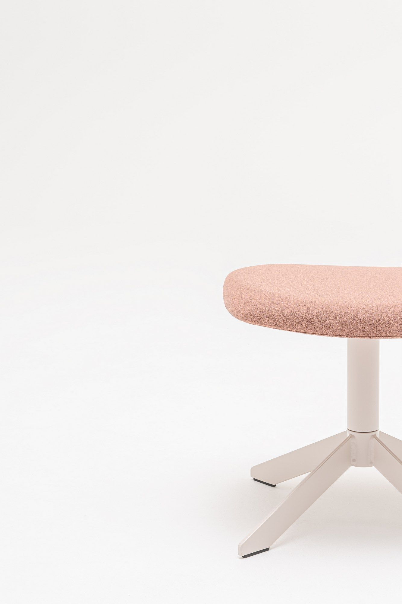 Тканевая мягкая спицевая подставка для ног MDD Frank ARCH-00132776 - Вид №2