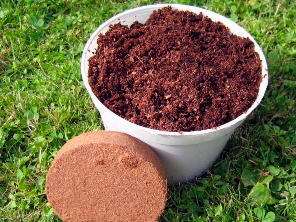 Кокосовый субстрат Орехнин, брикет 9 литров ГеоПластБорд GPBST-247 - Вид №3