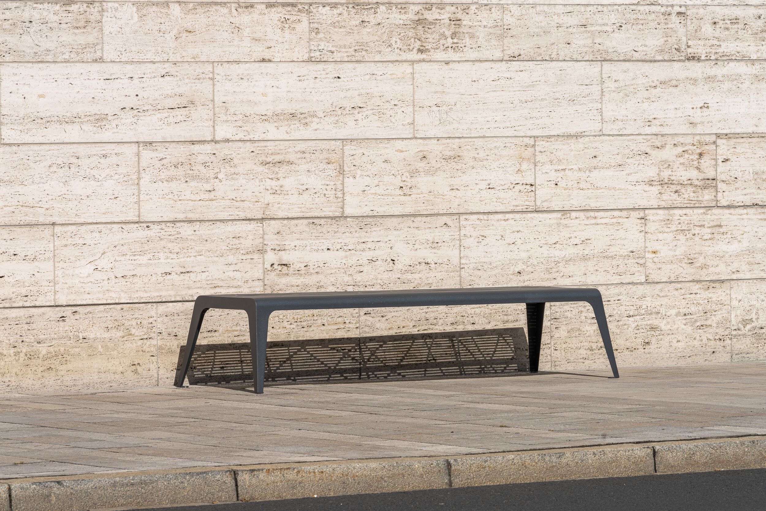 Скамья из нержавеющей стали без спинки BENKERT BANKE Chalidor ARCH-00142394 - Вид №5