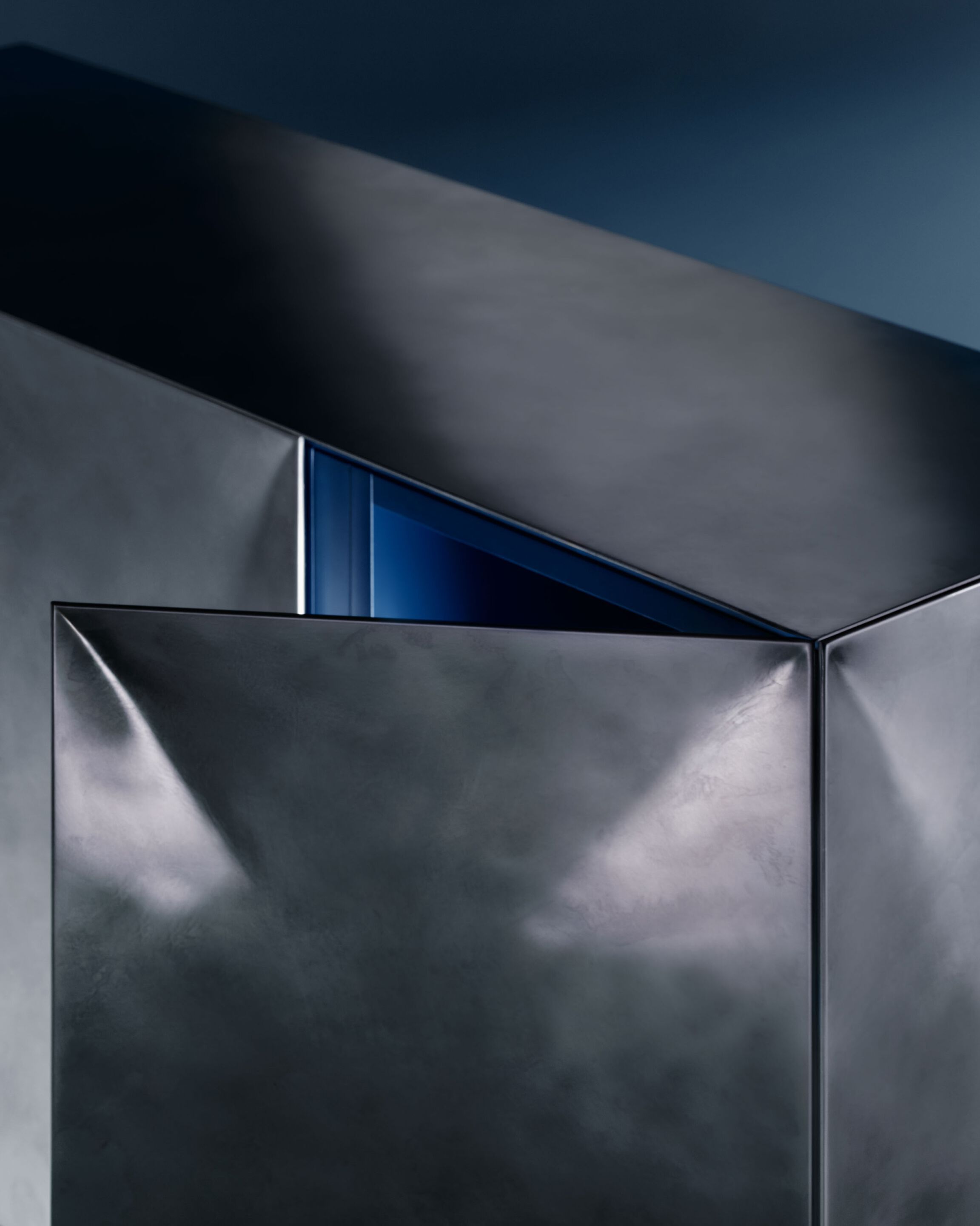 Шкаф из нержавеющей стали с распашными дверями DE CASTELLI Iridium Edition ARCH-00032150 - Вид №1