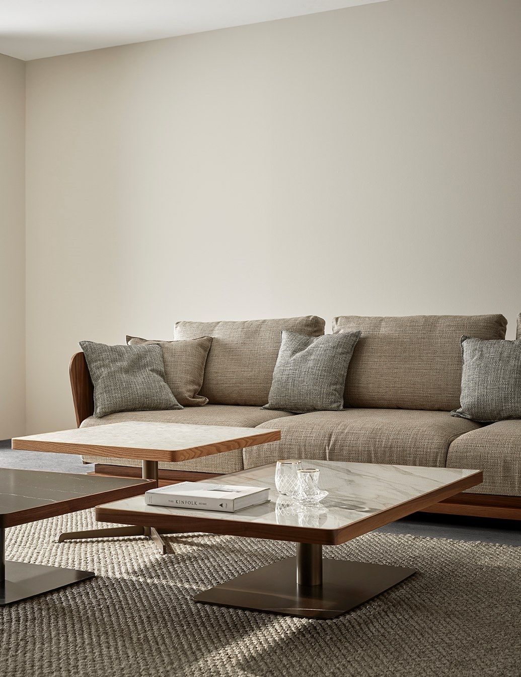 4-местный тканевый диван Punt Amor Cortese ARCH-00063569 - Вид №4