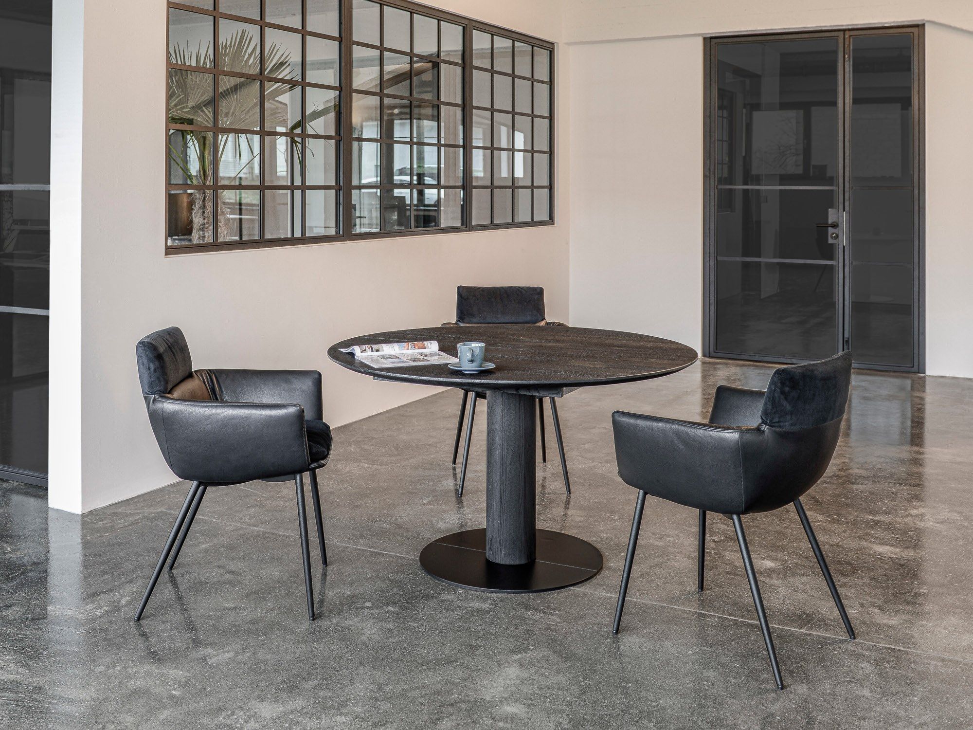 Мягкий стул с подлокотниками и основанием с 4 ножками KFF Faye ARCH-00120146 - Вид №12