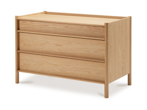 Деревянный комод