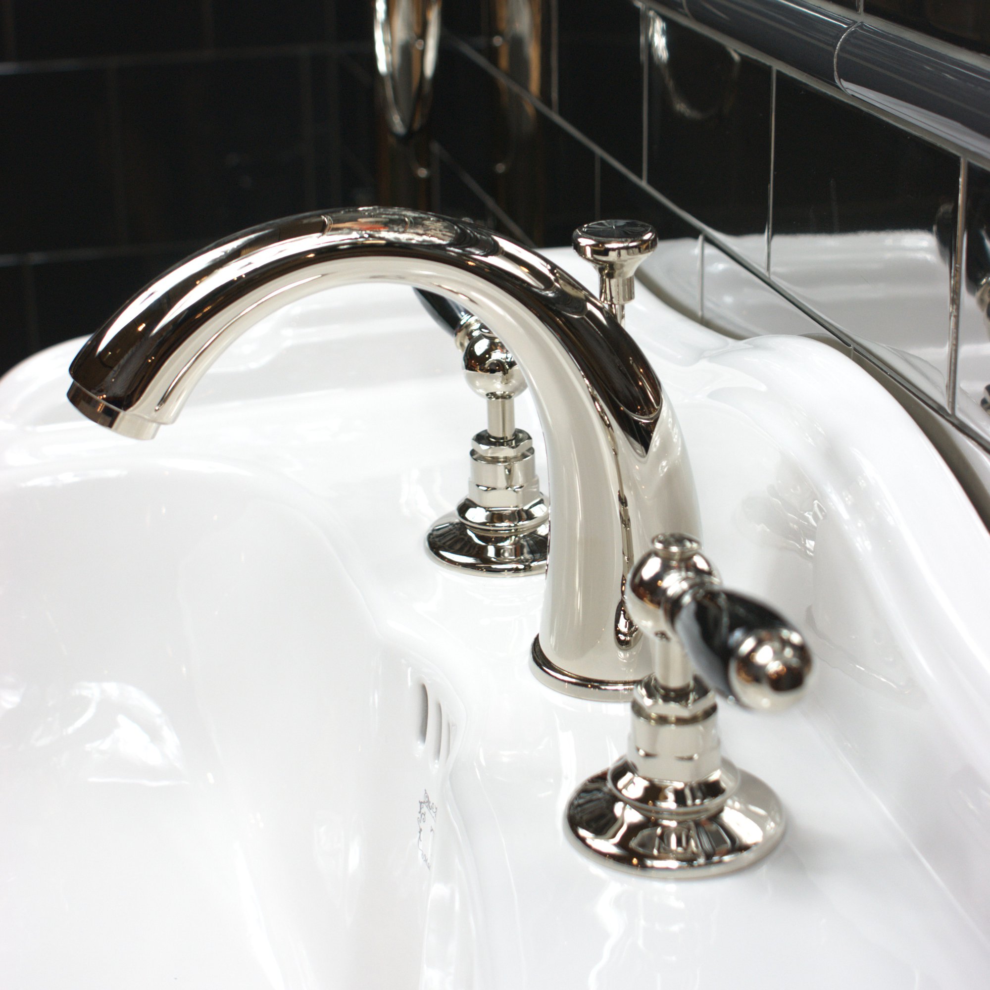 Traditional bathrooms БРАЙТОН смеситель для умывальника на 3 отверстия Tb404.514bl.nk  - Вид №2