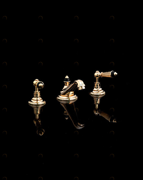 BLD75 Кран для биде Black Diamond на 3 отверстия Devon&Devon 