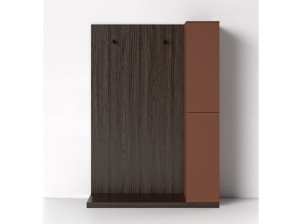 Деревянный входной шкаф