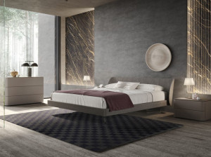 Двуспальная кровать