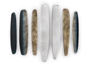 Настенное зеркало