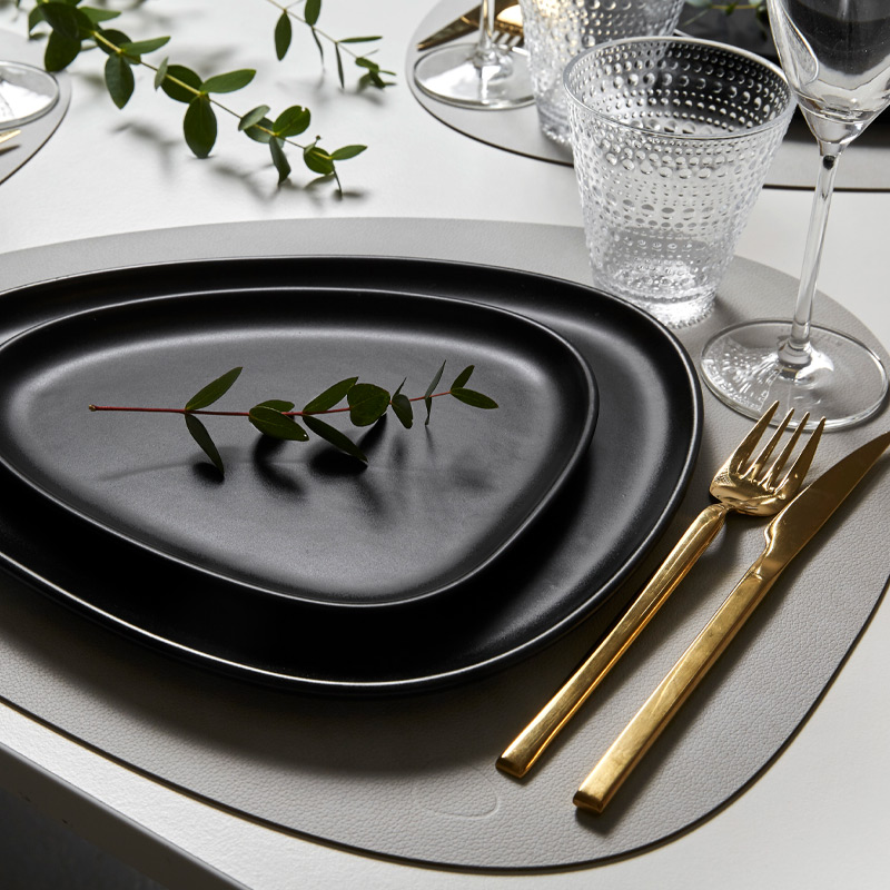 981901 NUPO metallic подстановочная салфетка фигурная 37x44 см, толщина 1,6 мм;LIND DNA  - Вид №1