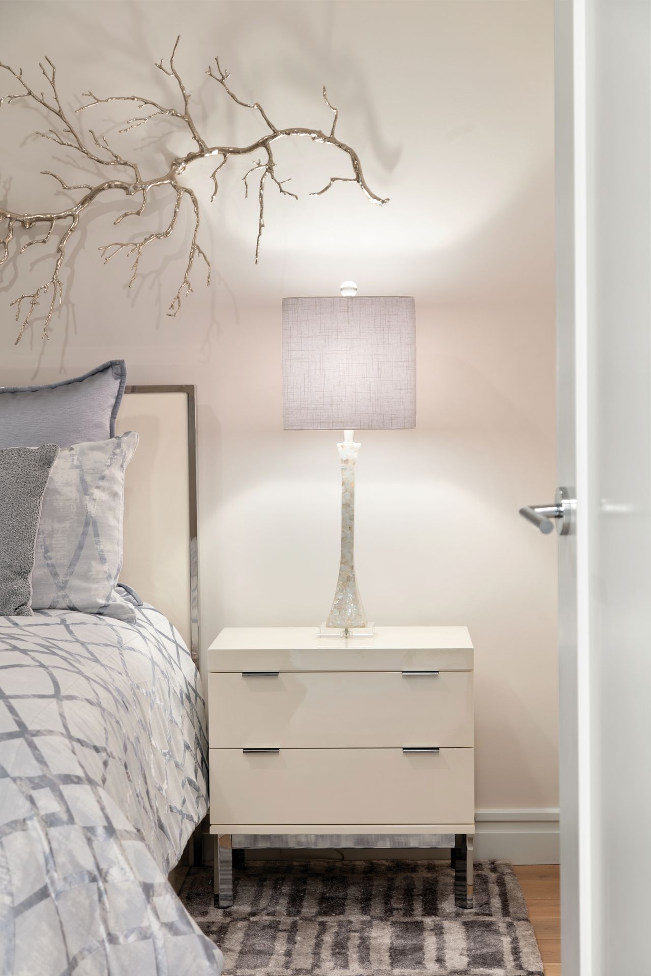 Деревянная прямоугольная тумбочка с ящиками Hurtado Evolution ARCH-00042573 - Вид №3