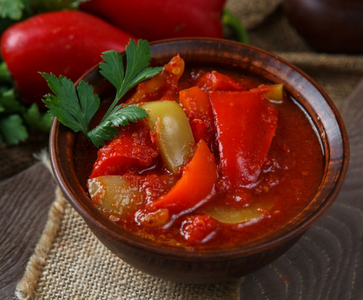 3732 Лечо "По-венгерски" Зинаида и Сергей Белан Вкусляндия  - Вид №1