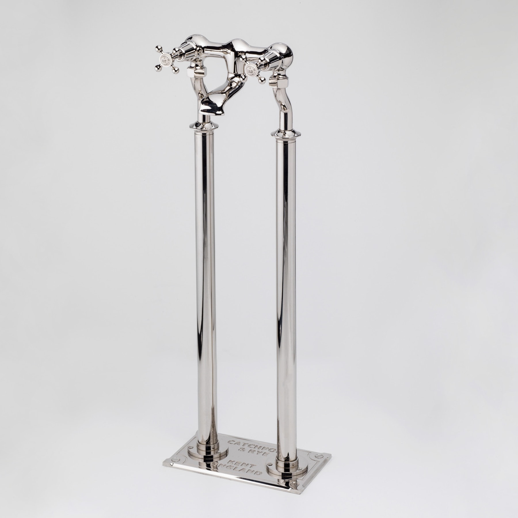 Bath Taps краны The Bathtub Filler on Standpipes Catchpoleandrye  - Вид №2