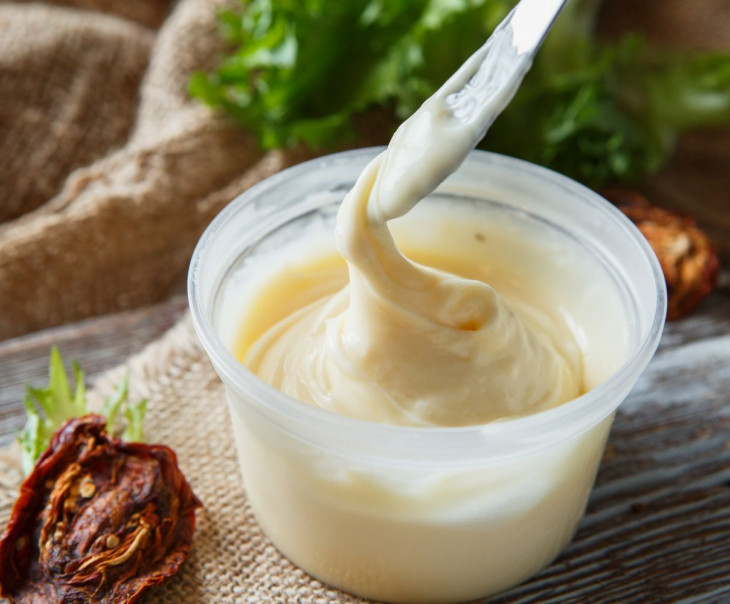 3879 Сыр плавленый с томатами Вкусляндия 